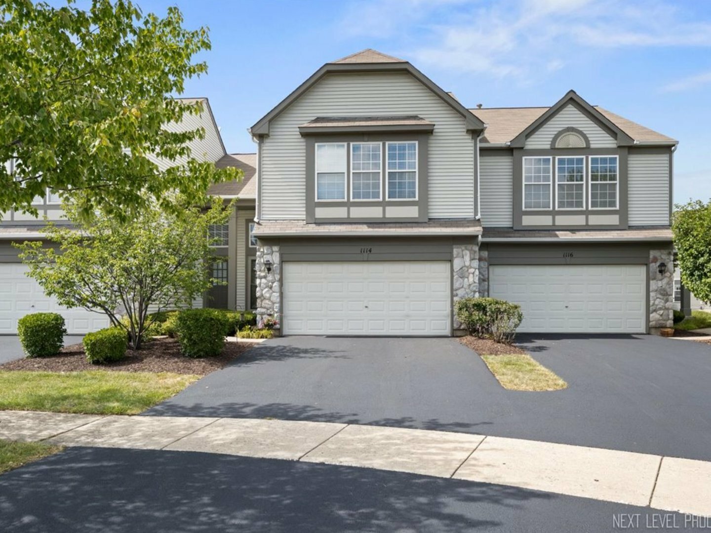 Property Photo: 1114 Bromley Court IL 60502