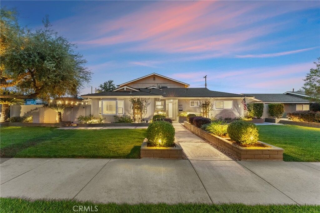 Property Photo: 824 Lytle Street CA 92374