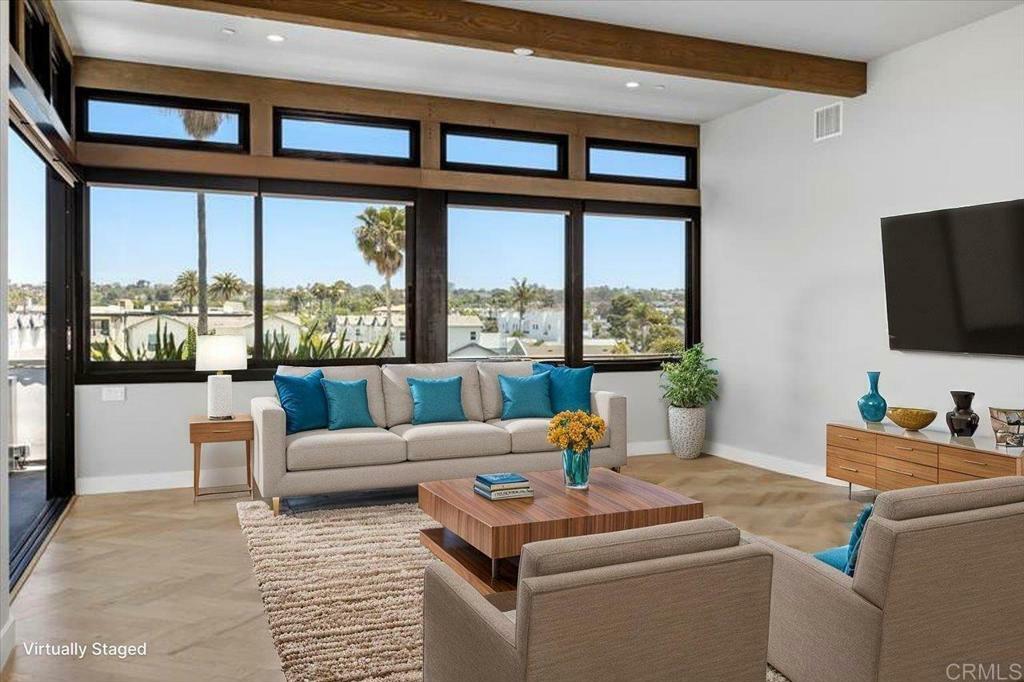 Property Photo: 2677 State Street #301 CA 92008