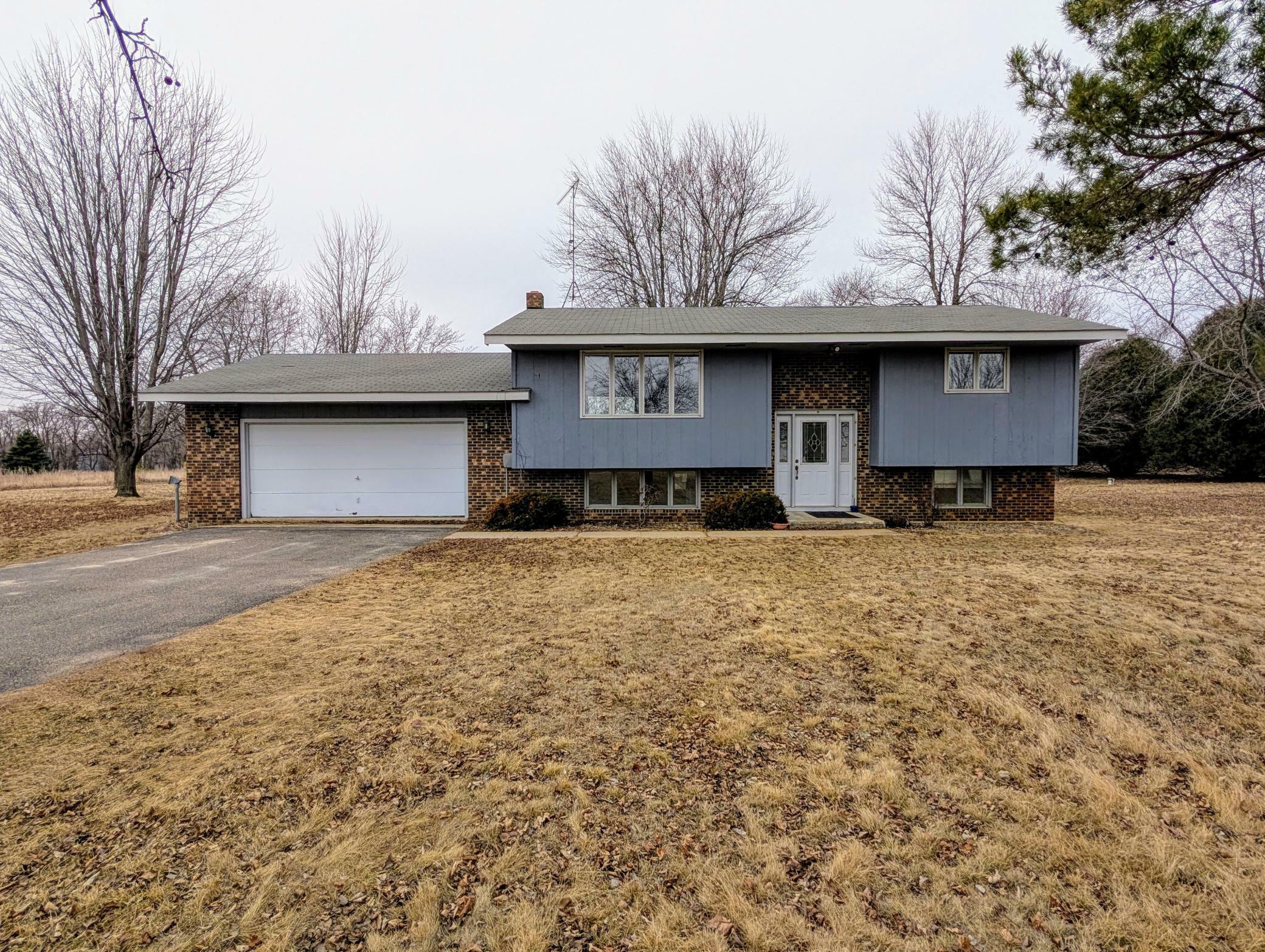 19945 195th Avenue  Glenwood MN 56334 photo