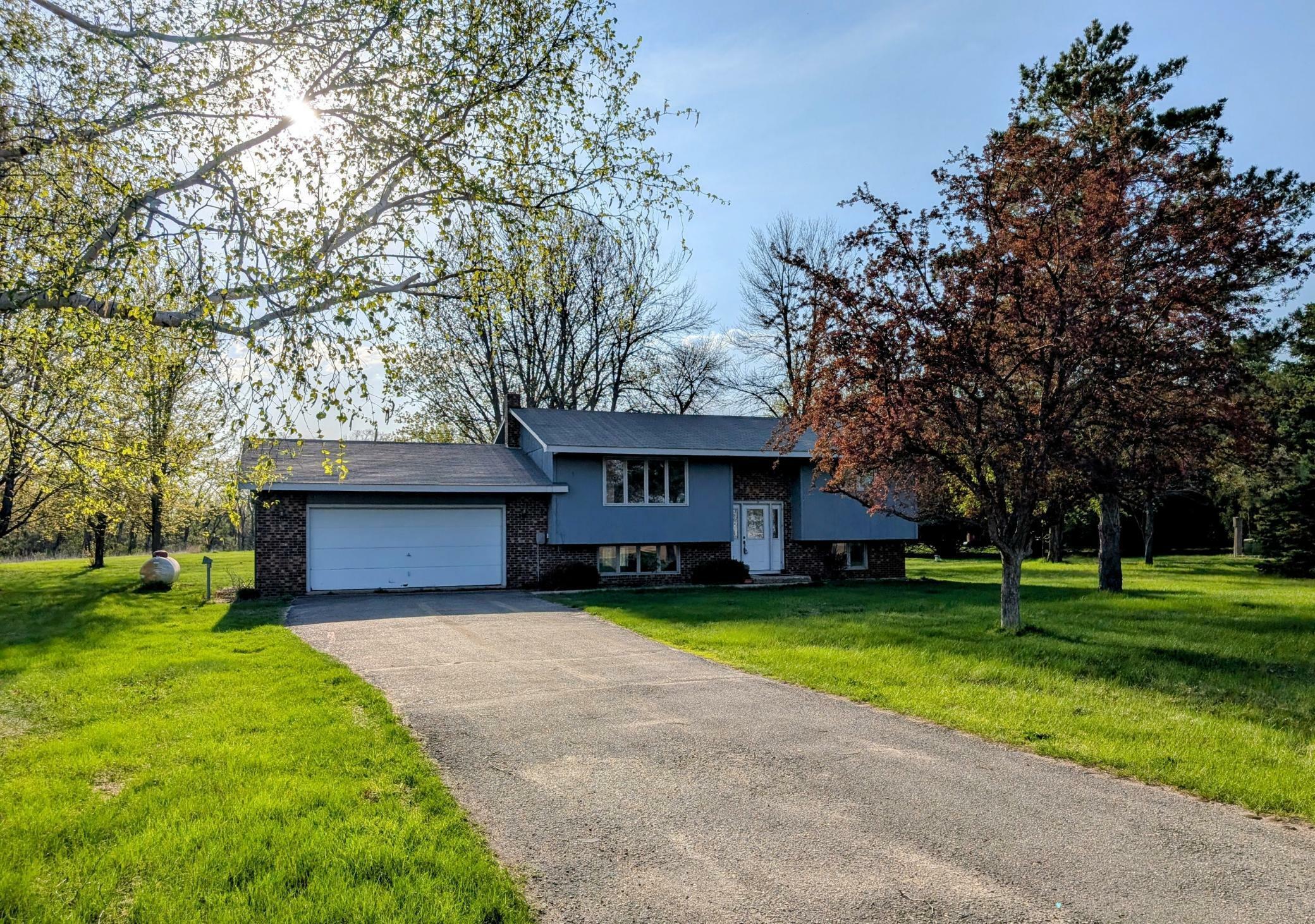 19945 195th Avenue  Glenwood MN 56334 photo