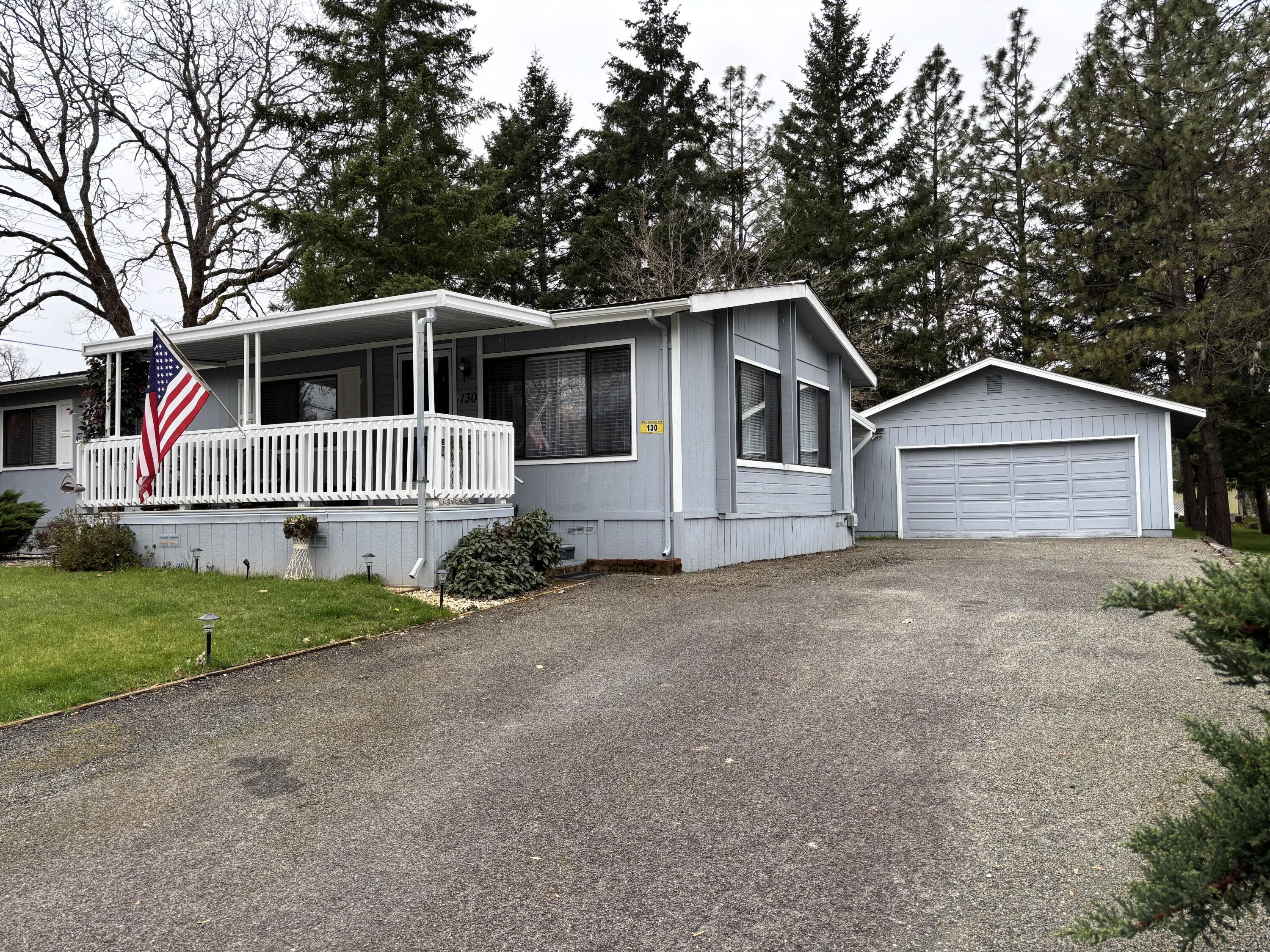 Property Photo:  130 Melinda Way  OR 97526 