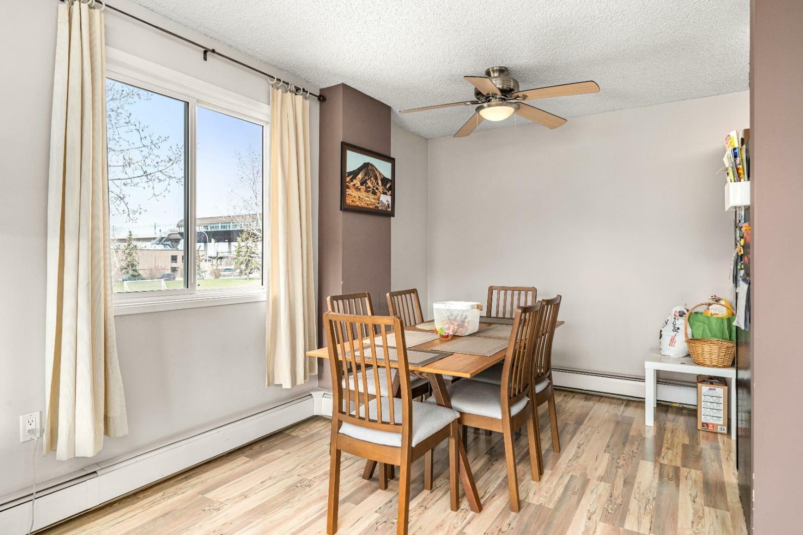 Property Photo: 1602 11 Avenue SW 217 AB T3C 0N2