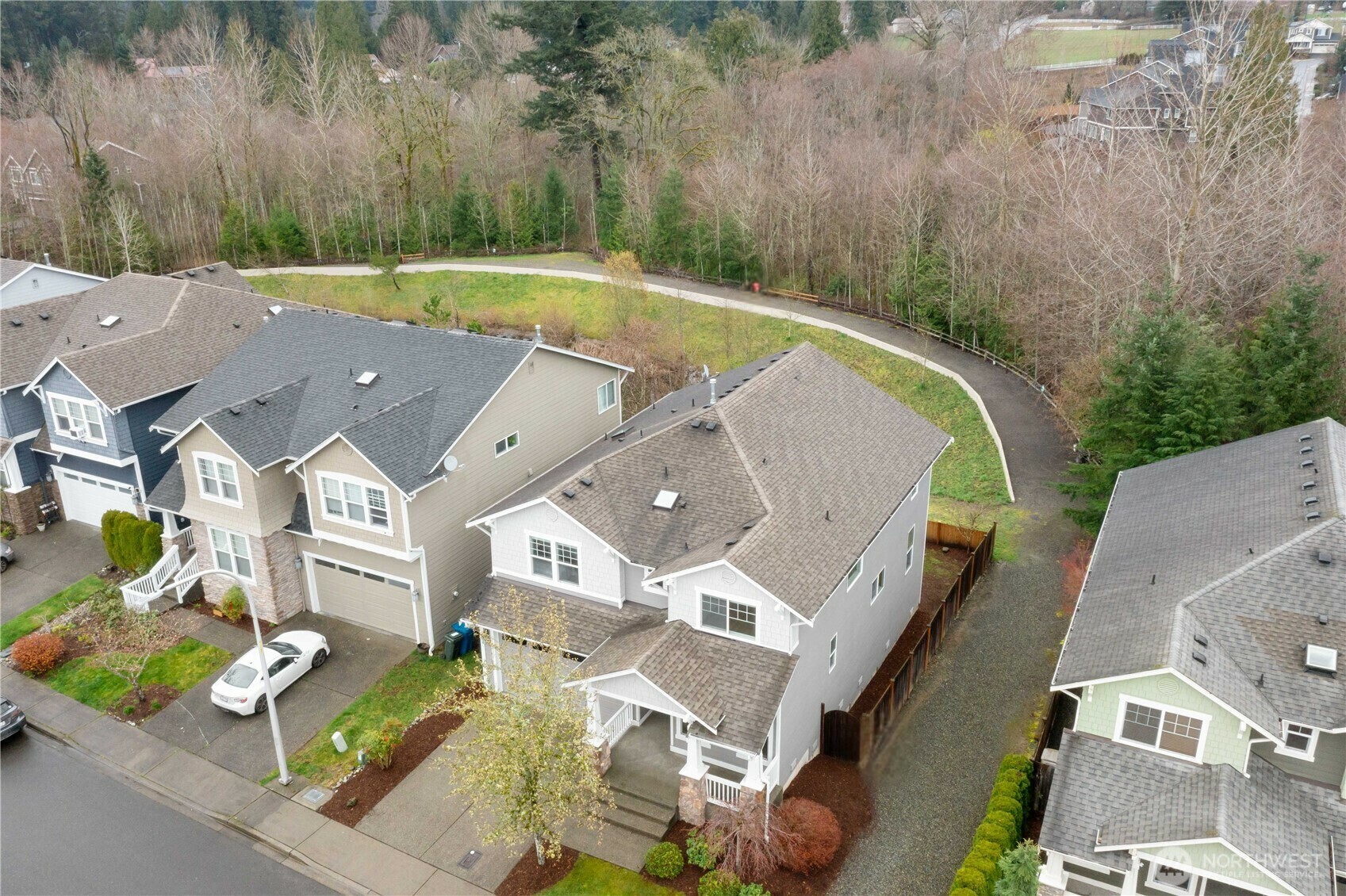 Property Photo: 902 Jericho Place NE WA 98059