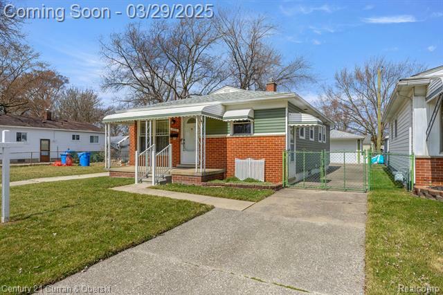 Property Photo: 18712 Powers Avenue MI 48125