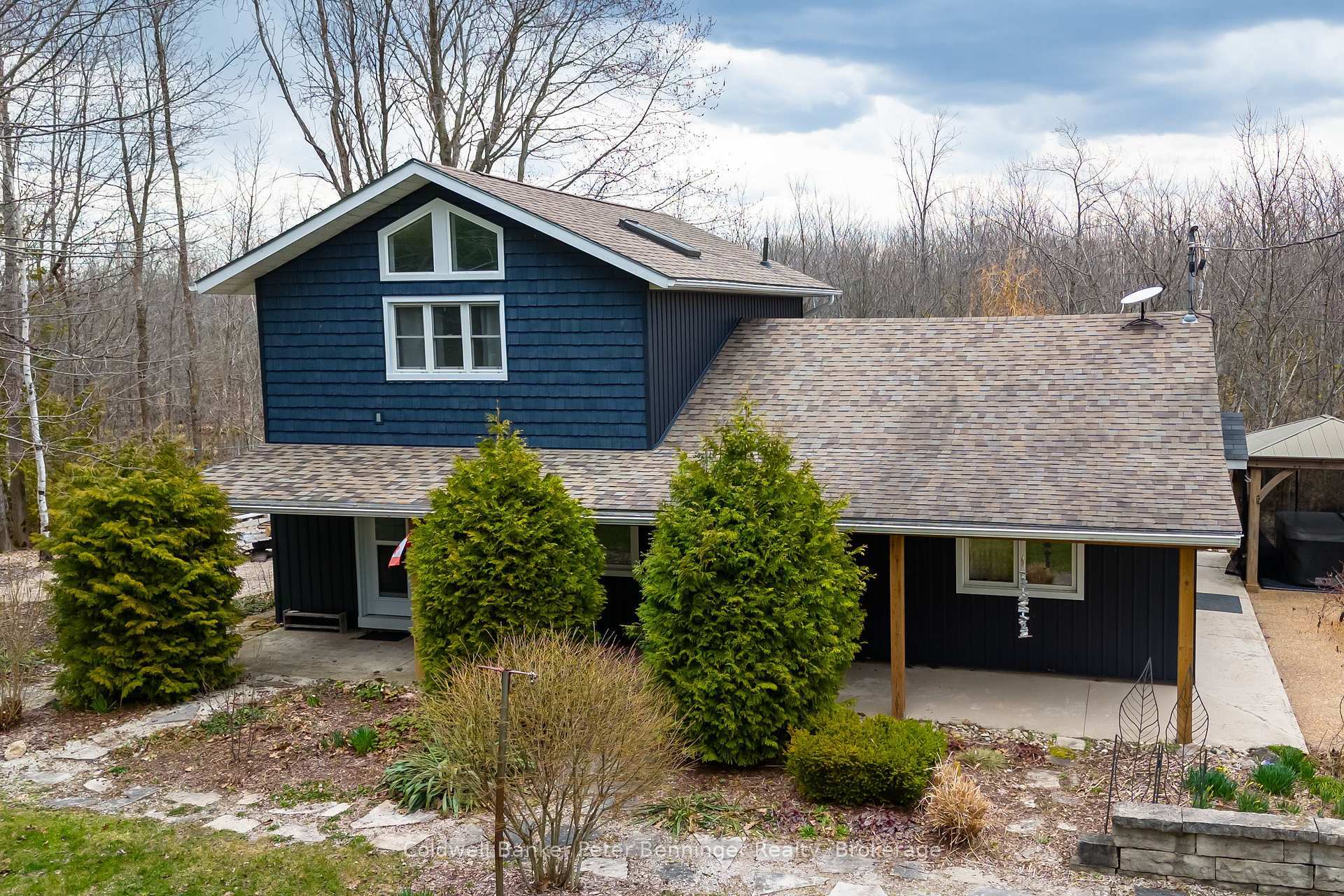 Property Photo: 55 Hansen Drive ON N0H 2T0