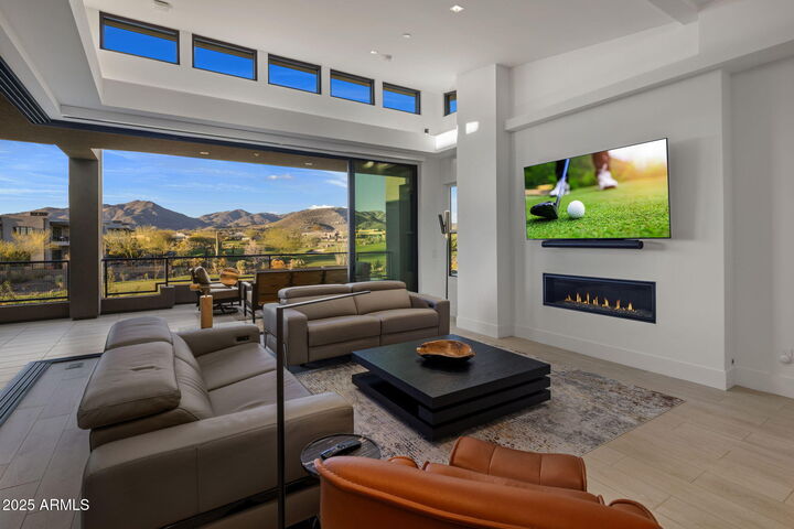 Property Photo:  37200 N Cave Creek Road 2108  AZ 85262 