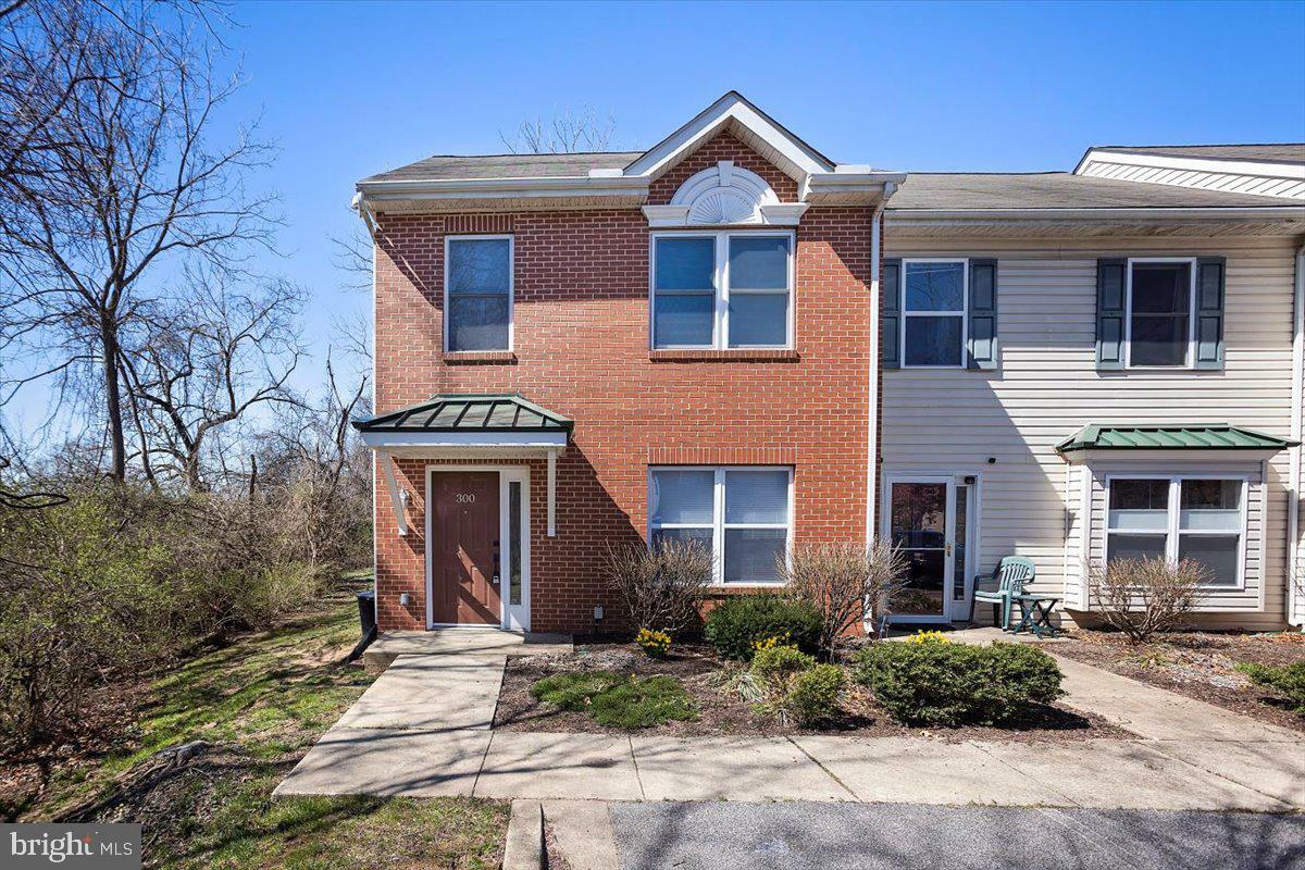 Property Photo: 300 Hilltop Lane MD 21620