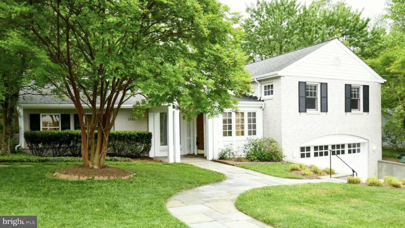 Property Photo: 3063 Hazelton Street VA 22044
