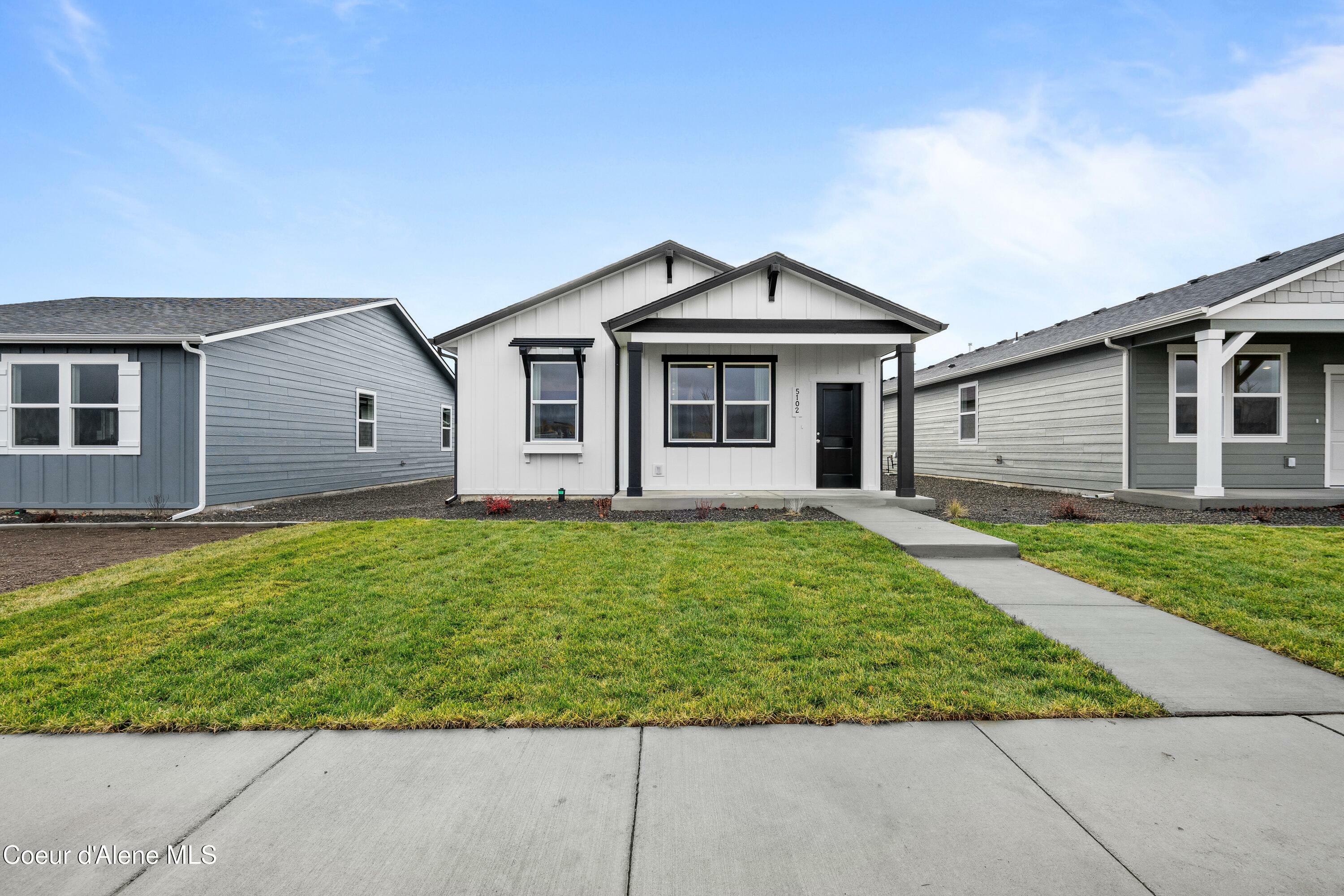 5282 E Norma Ave  Post Falls ID 83854 photo