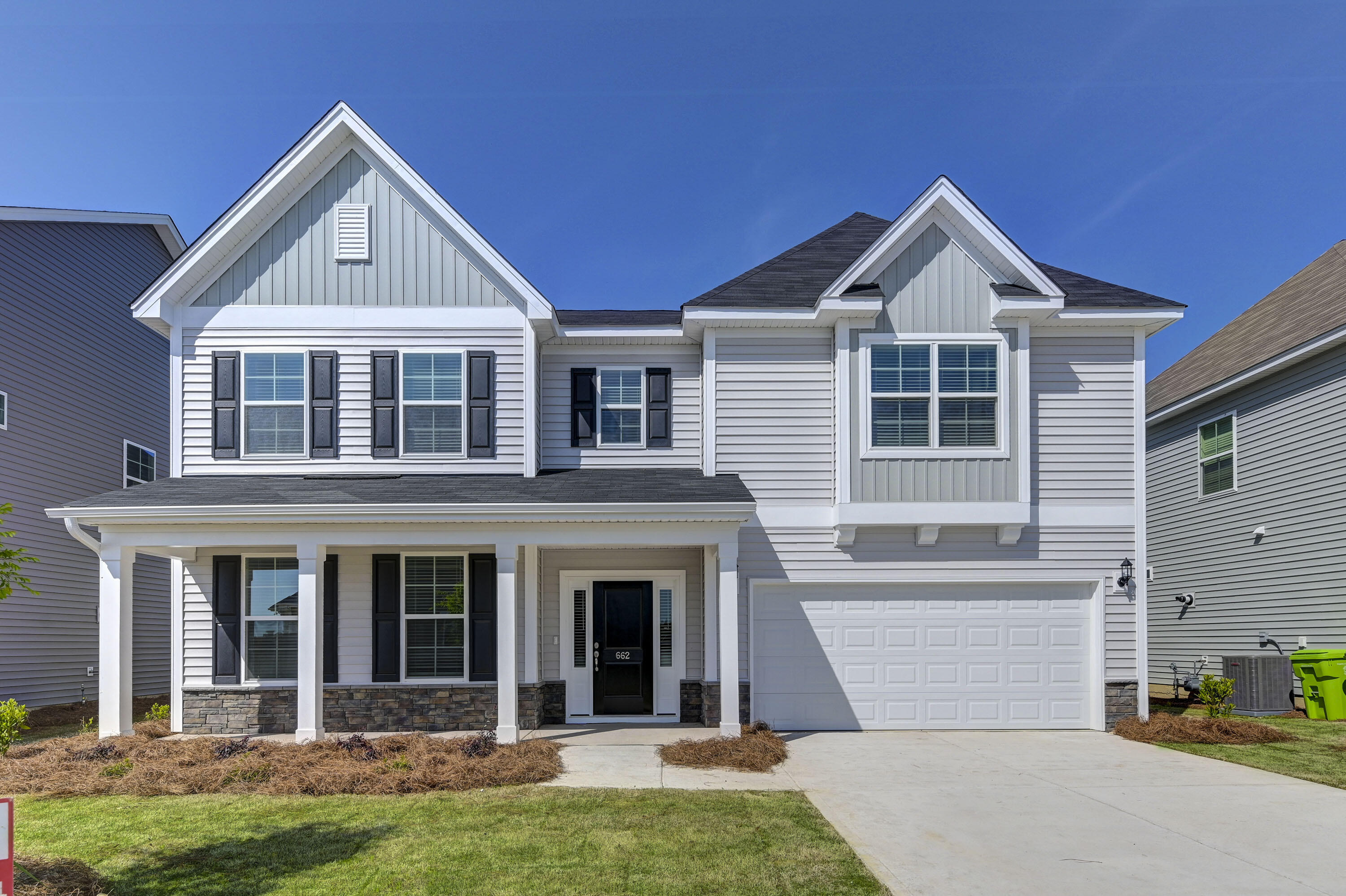Property Photo: 111 Grange Circle SC 29486