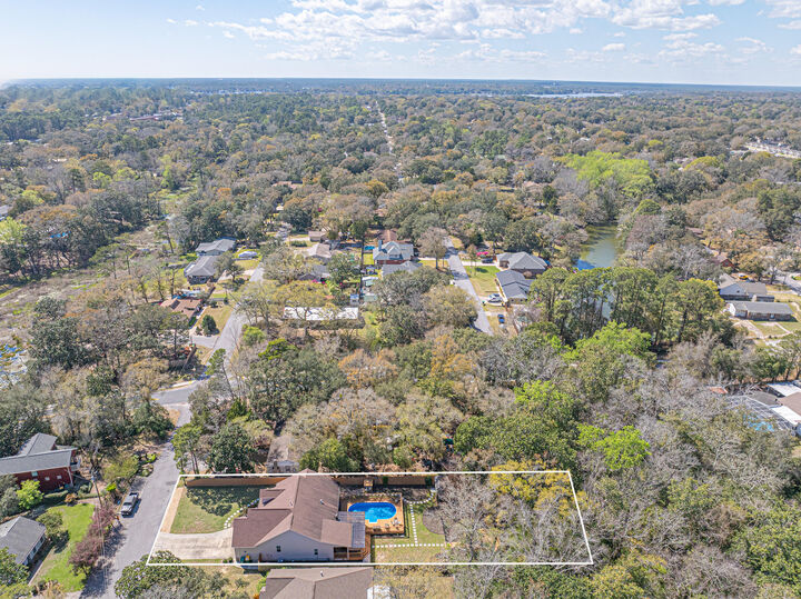 Property Photo: 1703 19th Street FL 32578