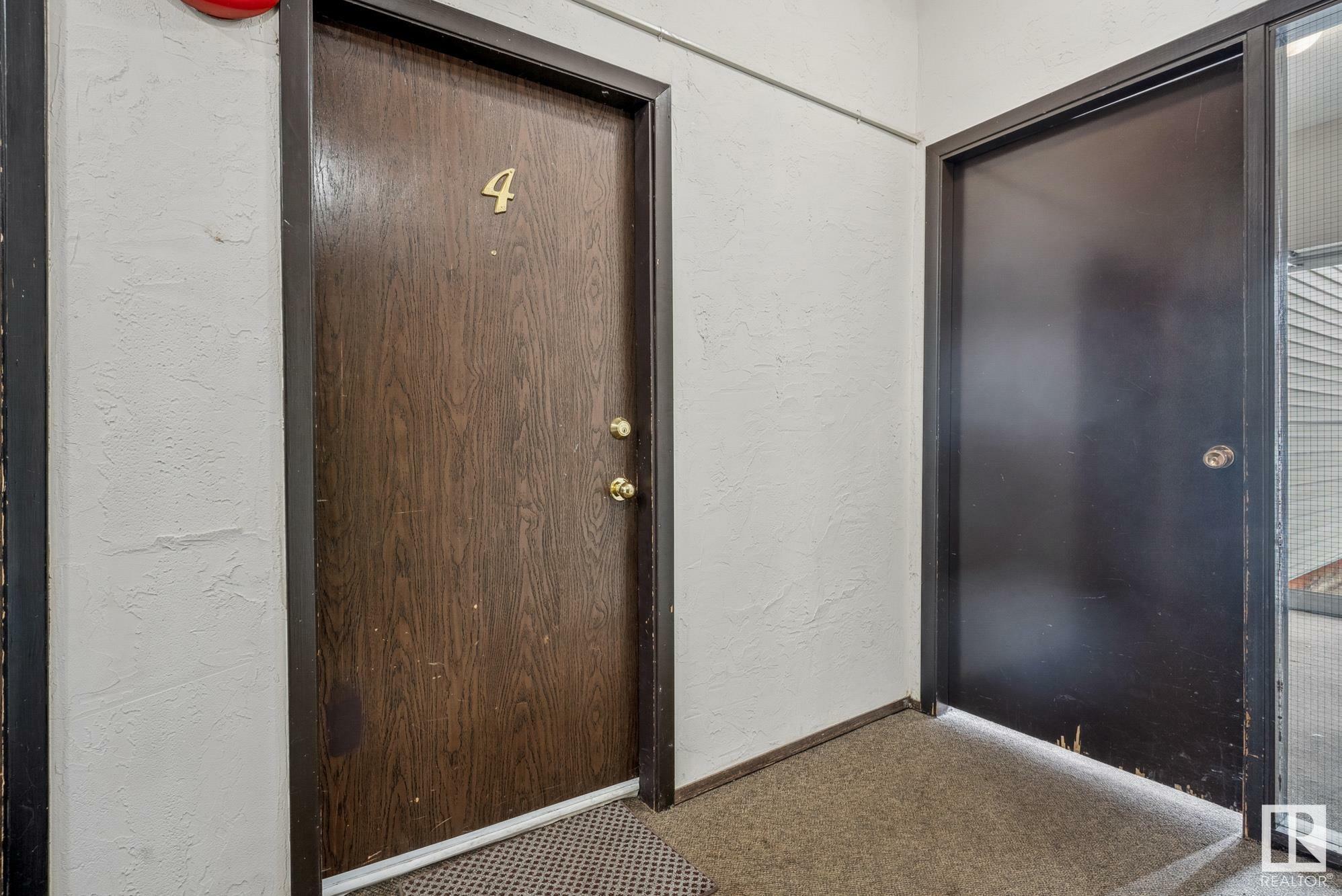 Photo de la propriété: 13456 Fort Road NW 4 AB T5A 1C5