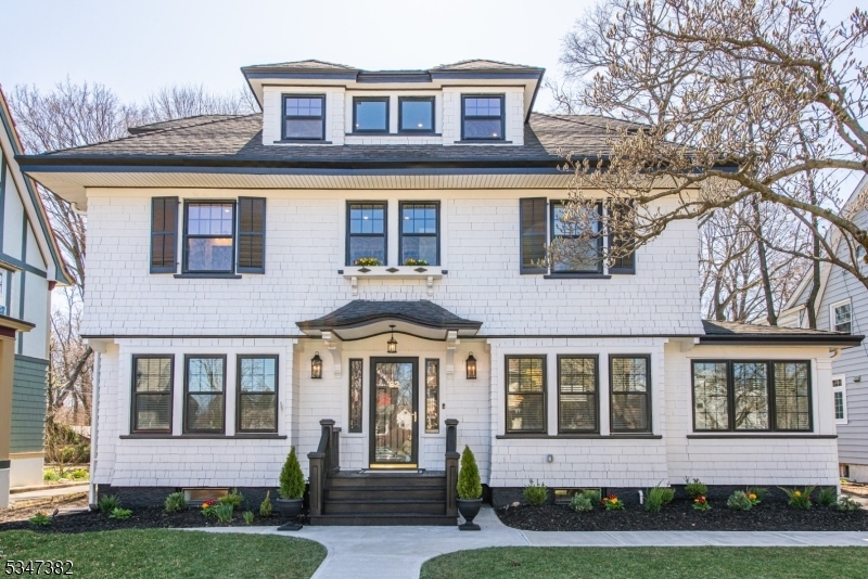 Property Photo: 22 Brunswick Rd NJ 07042