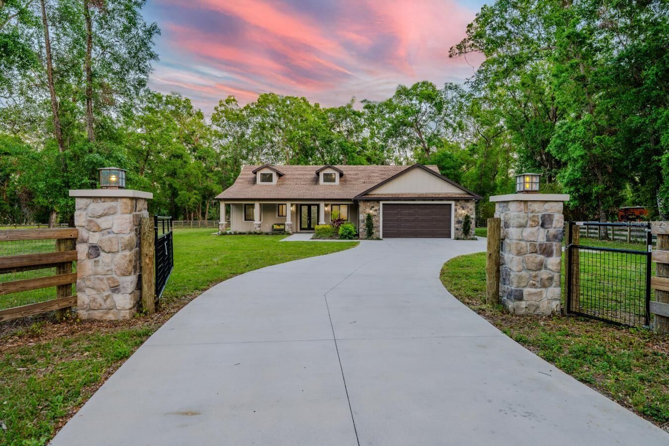 Property Photo: 35150 Roth Lane FL 33525