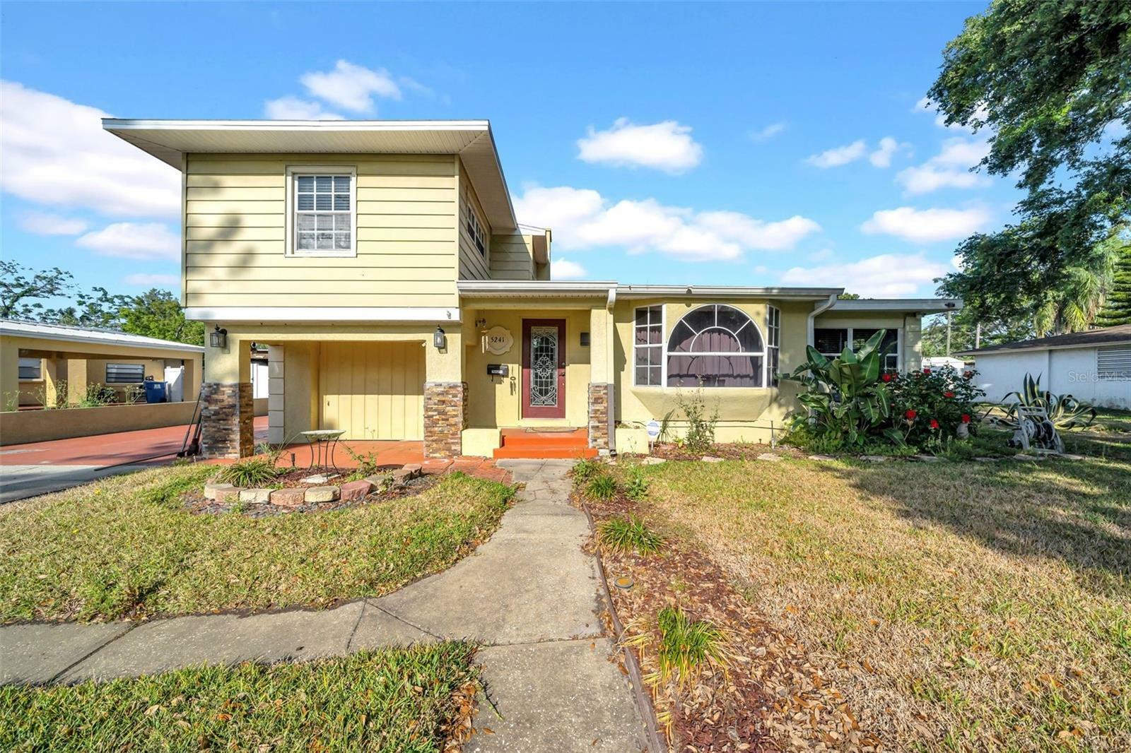 Property Photo: 5241 4th Street S FL 33705