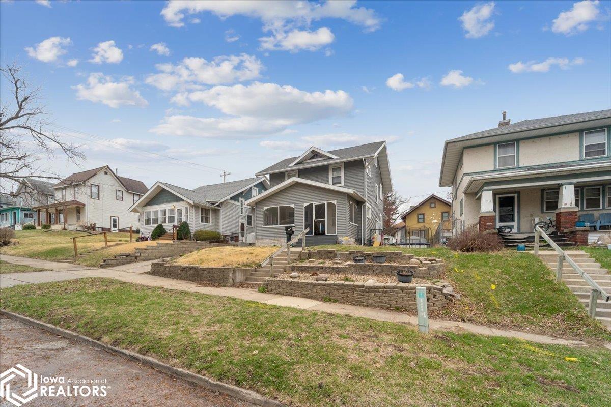 Property Photo: 510 N 4th Street IA 50158
