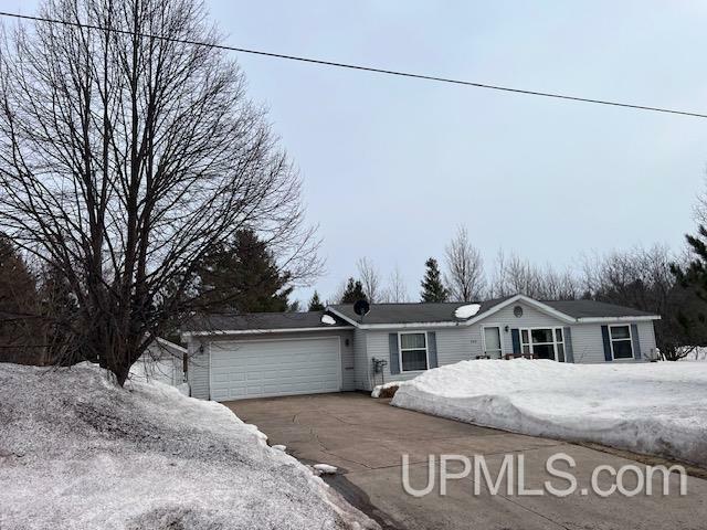 540 Isle Royale Street  Laurium MI 49913 photo