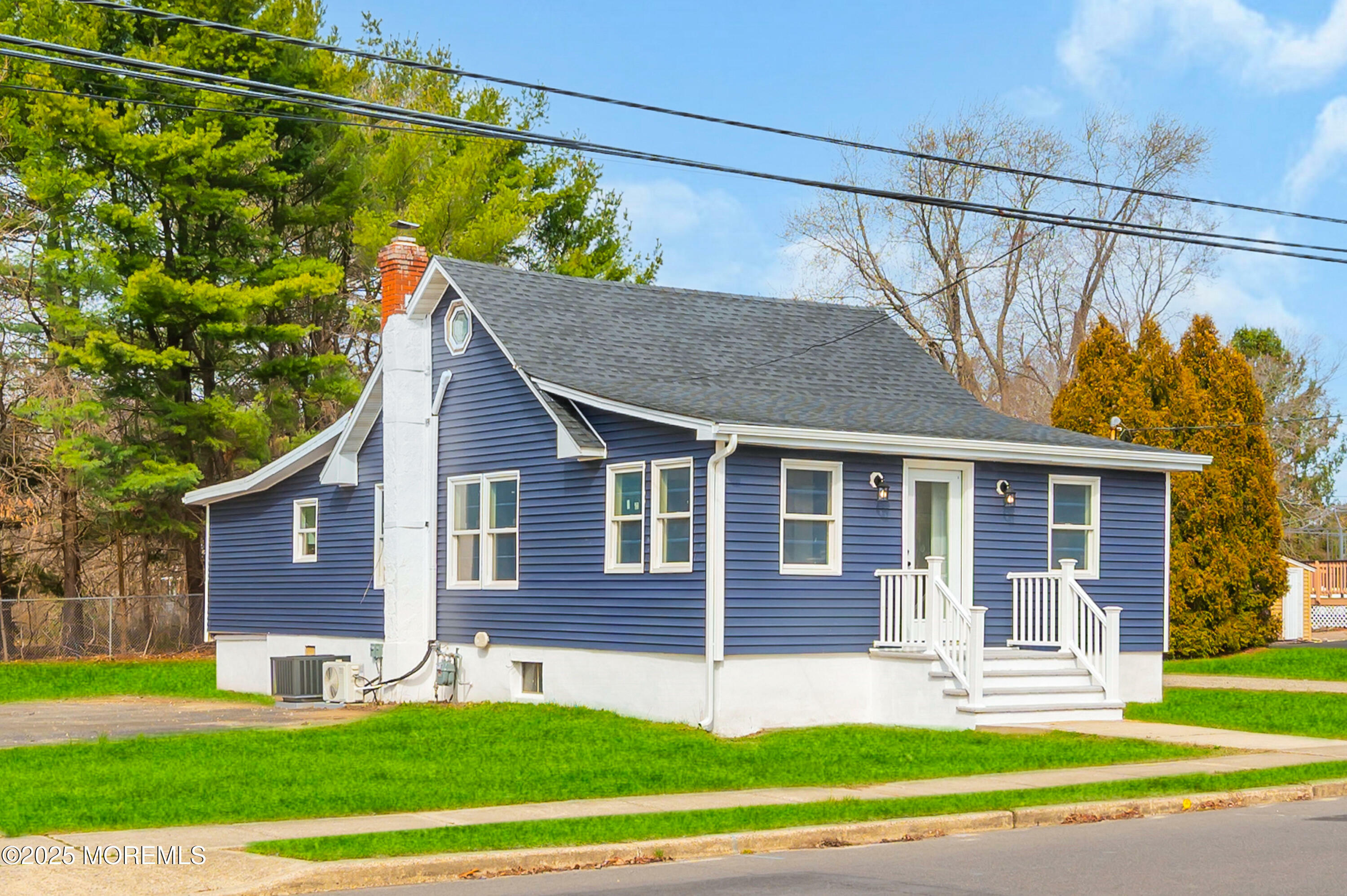 Property Photo: 590 Peter Avenue NJ 08753