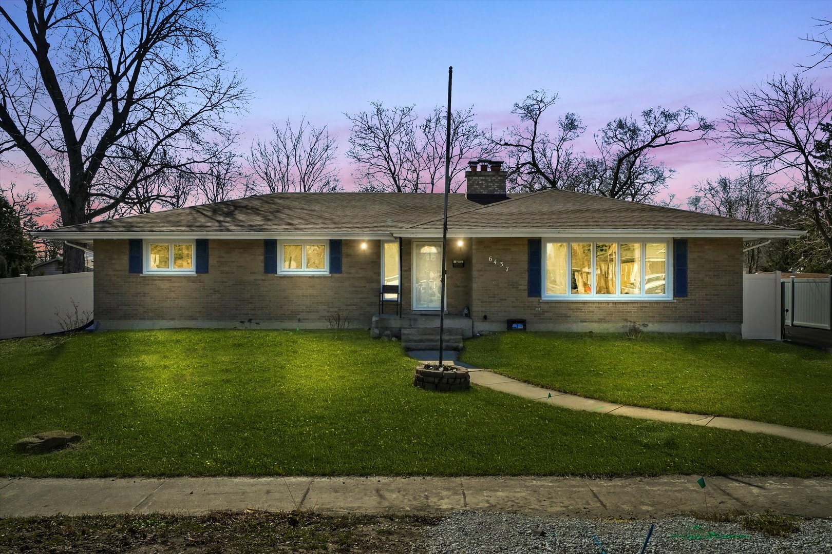 Property Photo: 6437 175th Street IL 60477
