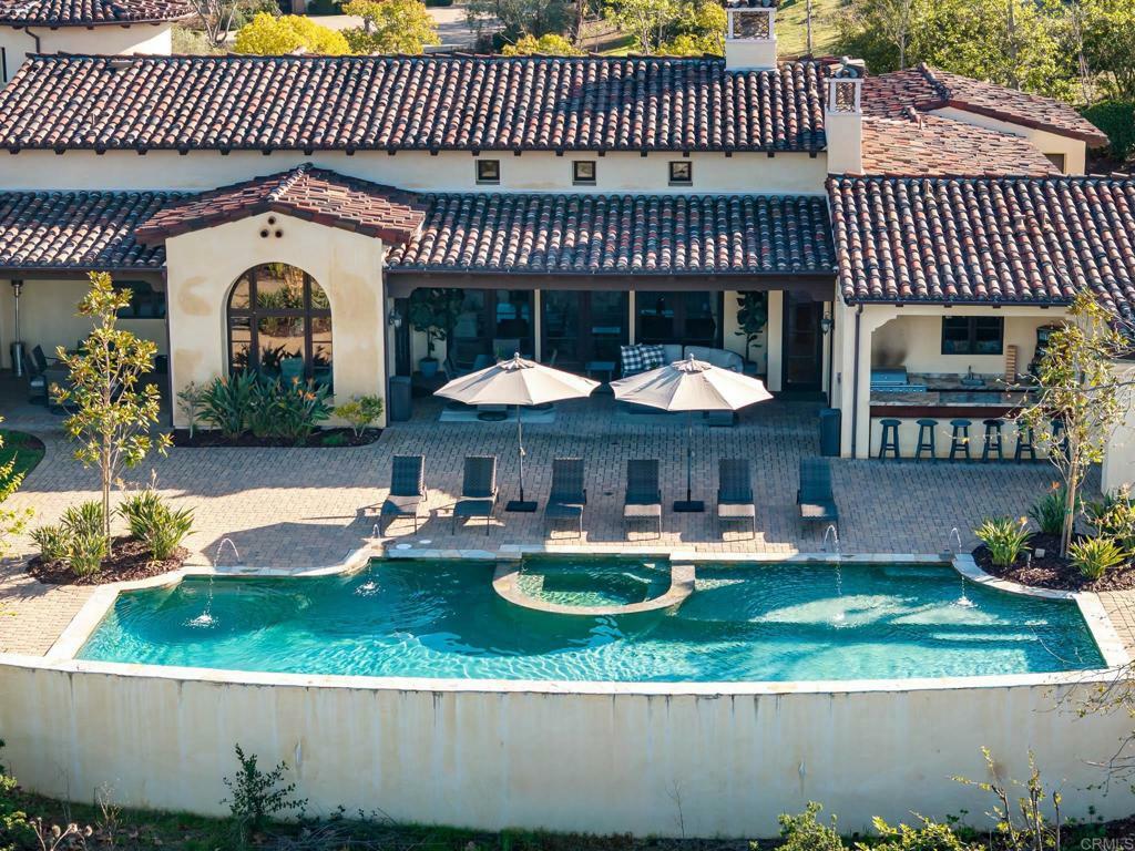 Property Photo:  7552 Montien Road  CA 92127 