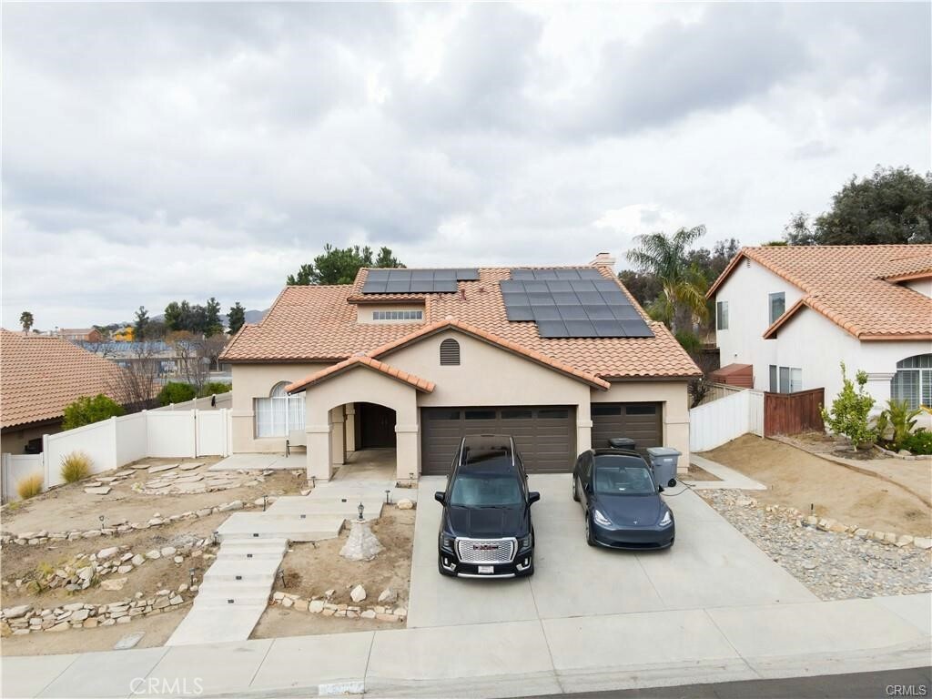 Property Photo:  23102 Trillium Drive  CA 92595 