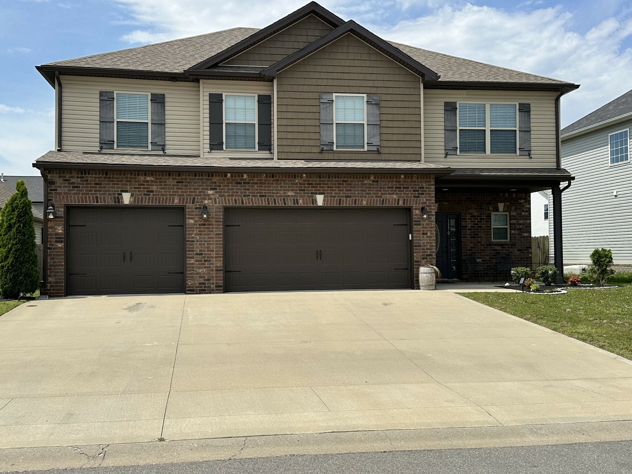 Property Photo:  1370 Millet Dr  TN 37040 