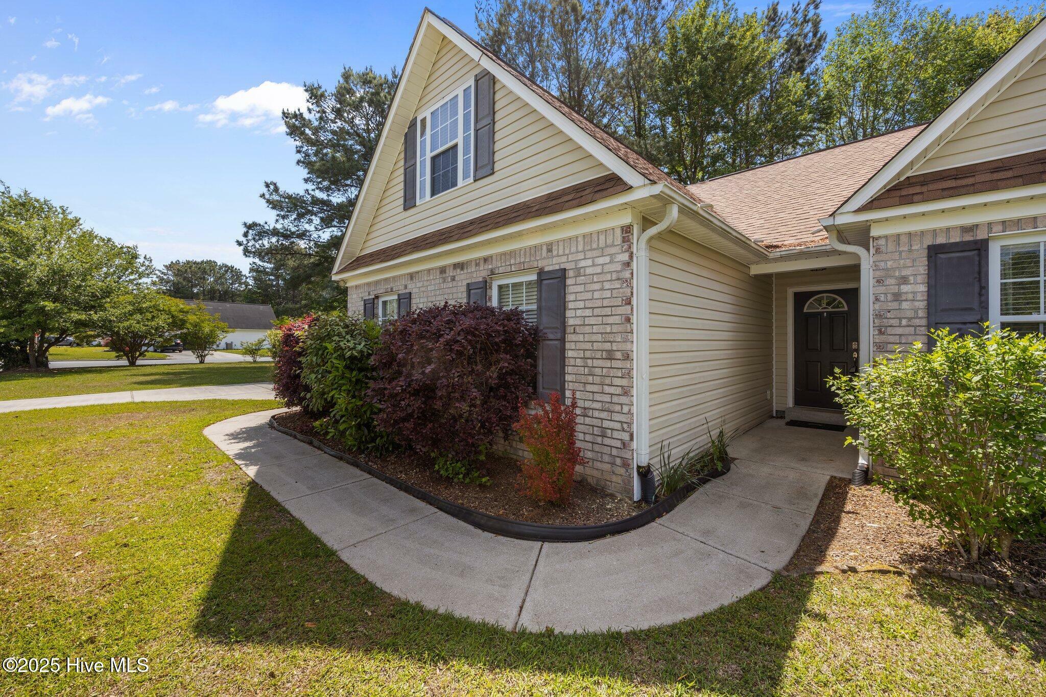 Property Photo: 301 Derby Park Avenue NC 28562
