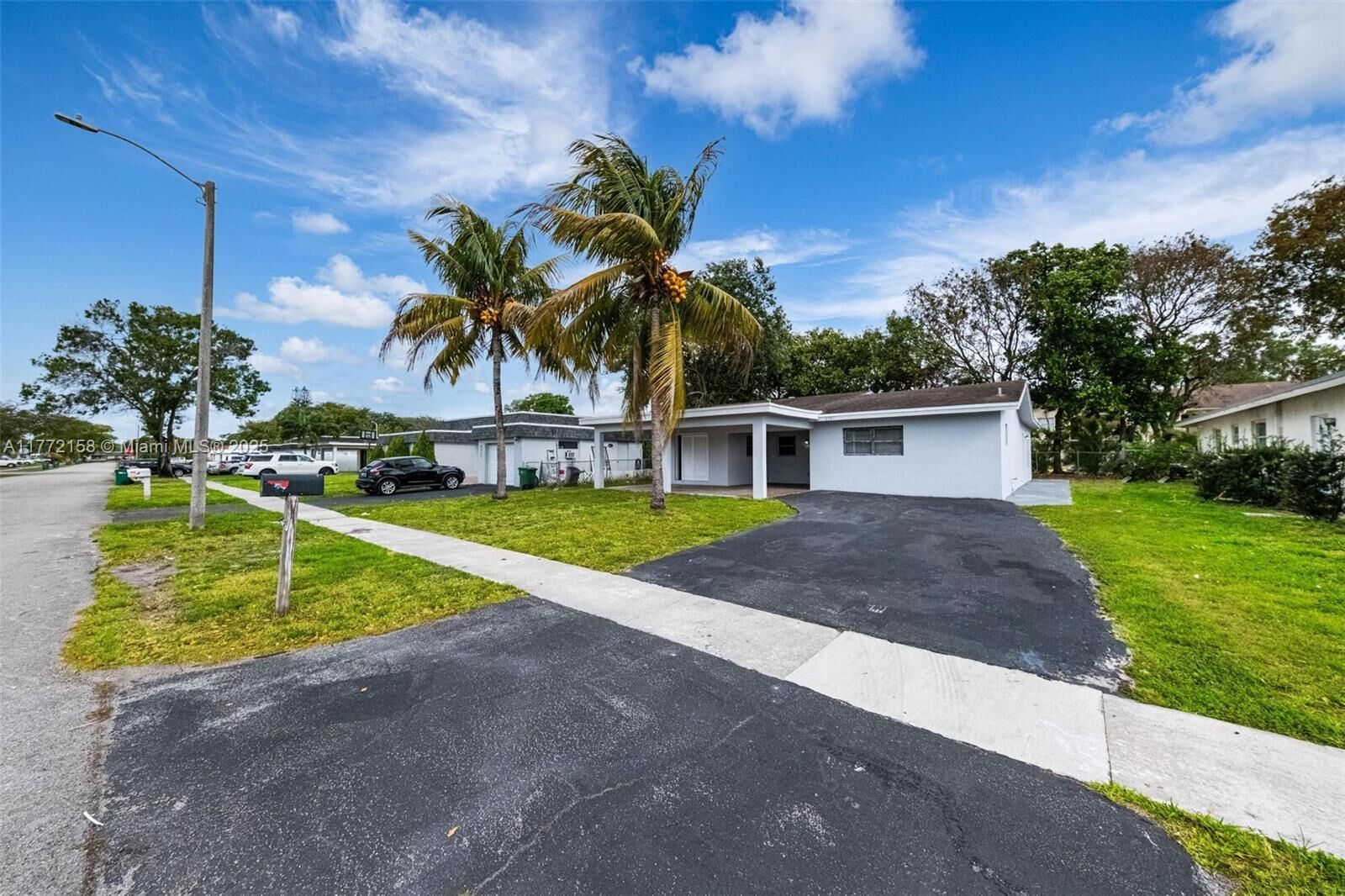 Property Photo:  6941 NW 84th St  FL 33321 