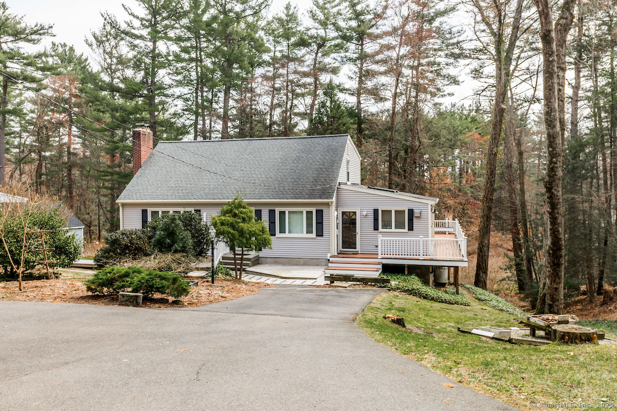 Property Photo:  20 Old Simsbury Road  CT 06035 