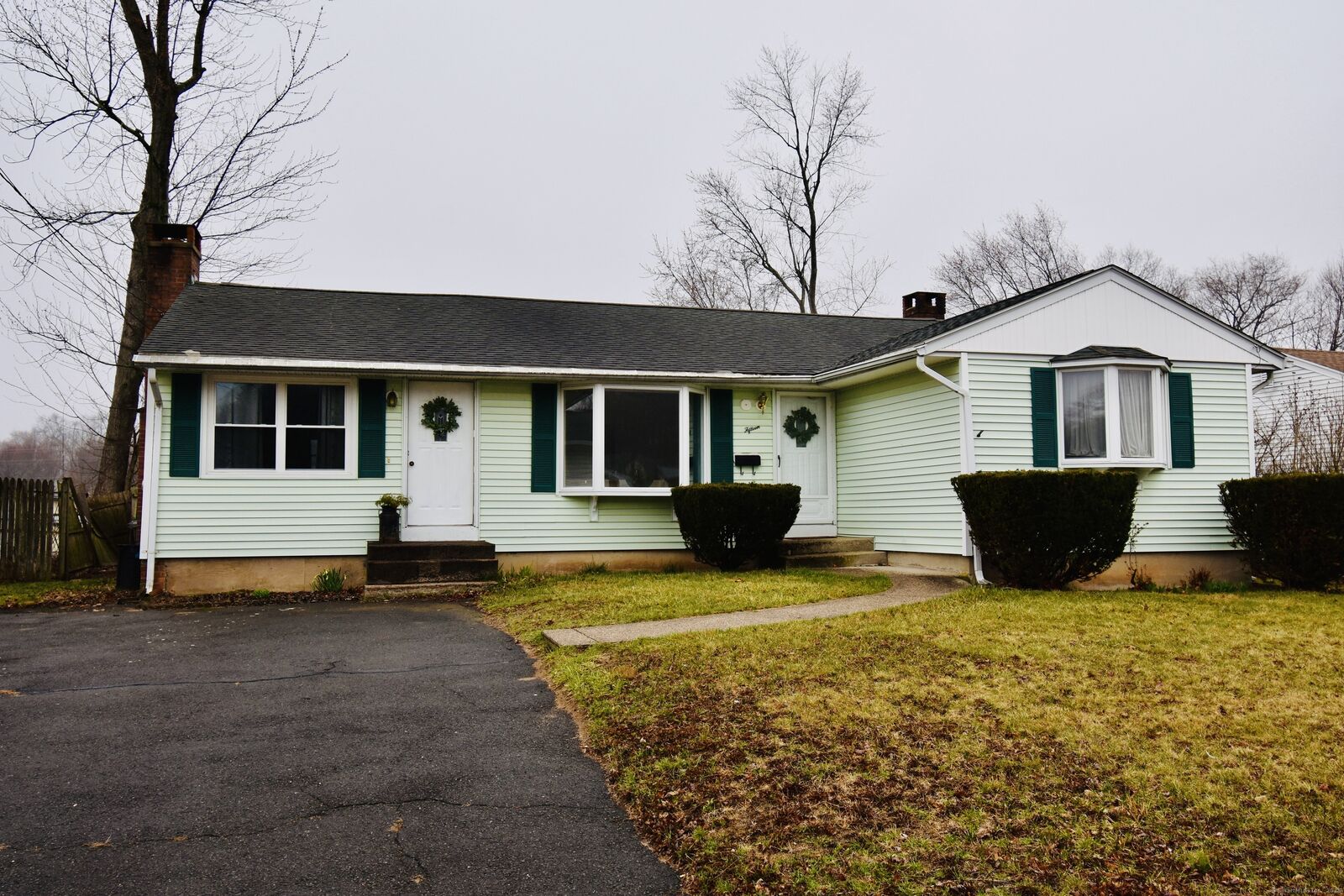 Property Photo: 15 Sharon Street CT 06010