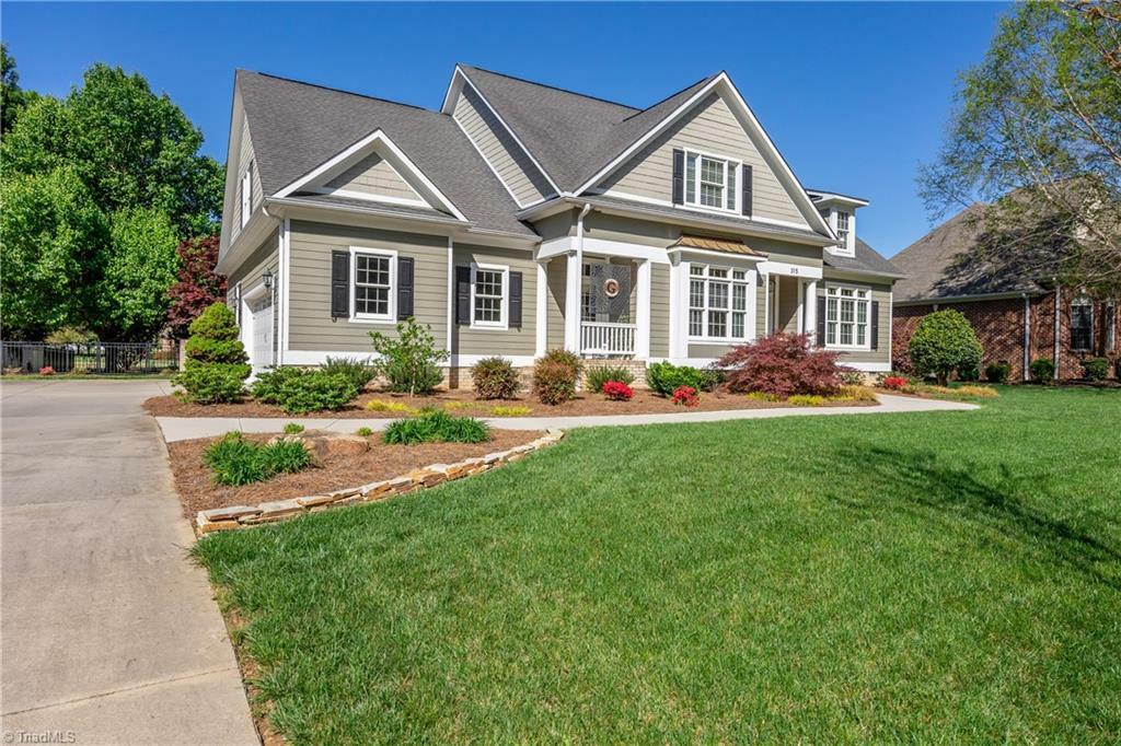 Property Photo: 315 Muirfield Way NC 28144