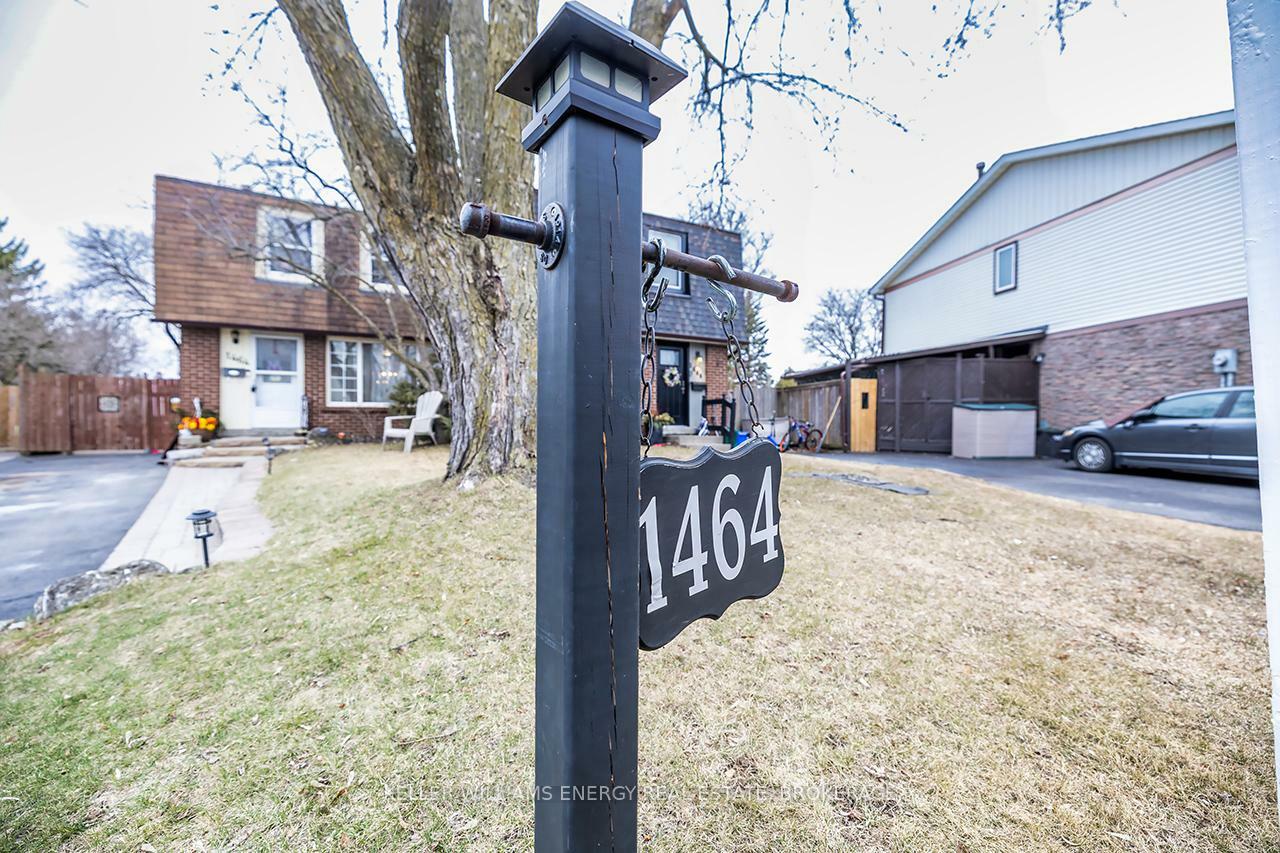 Property Photo: 1464 Largo Crescent ON L1G 7E5