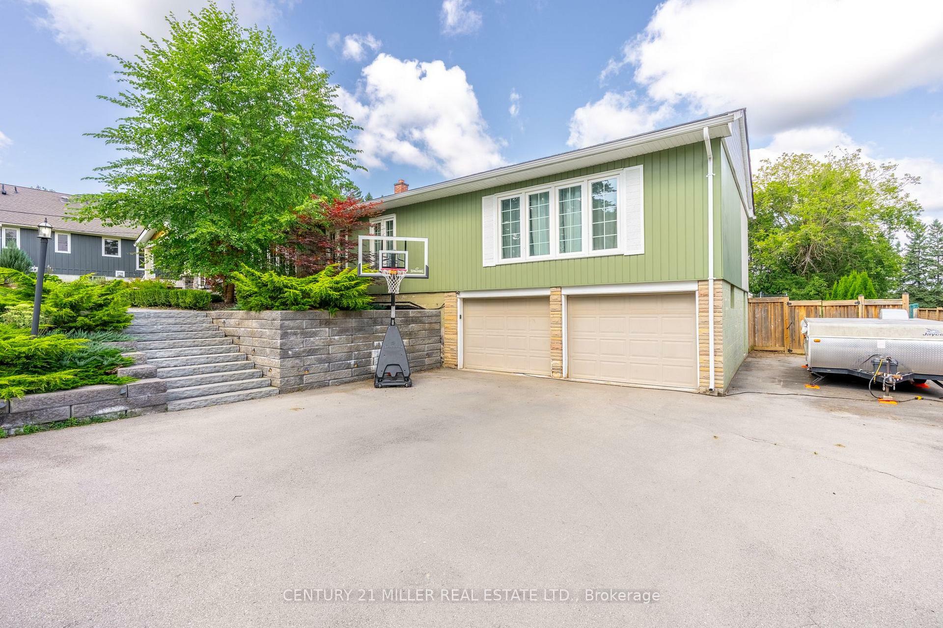 Property Photo: 311 8th Concession Road E ON L8N 2Z7