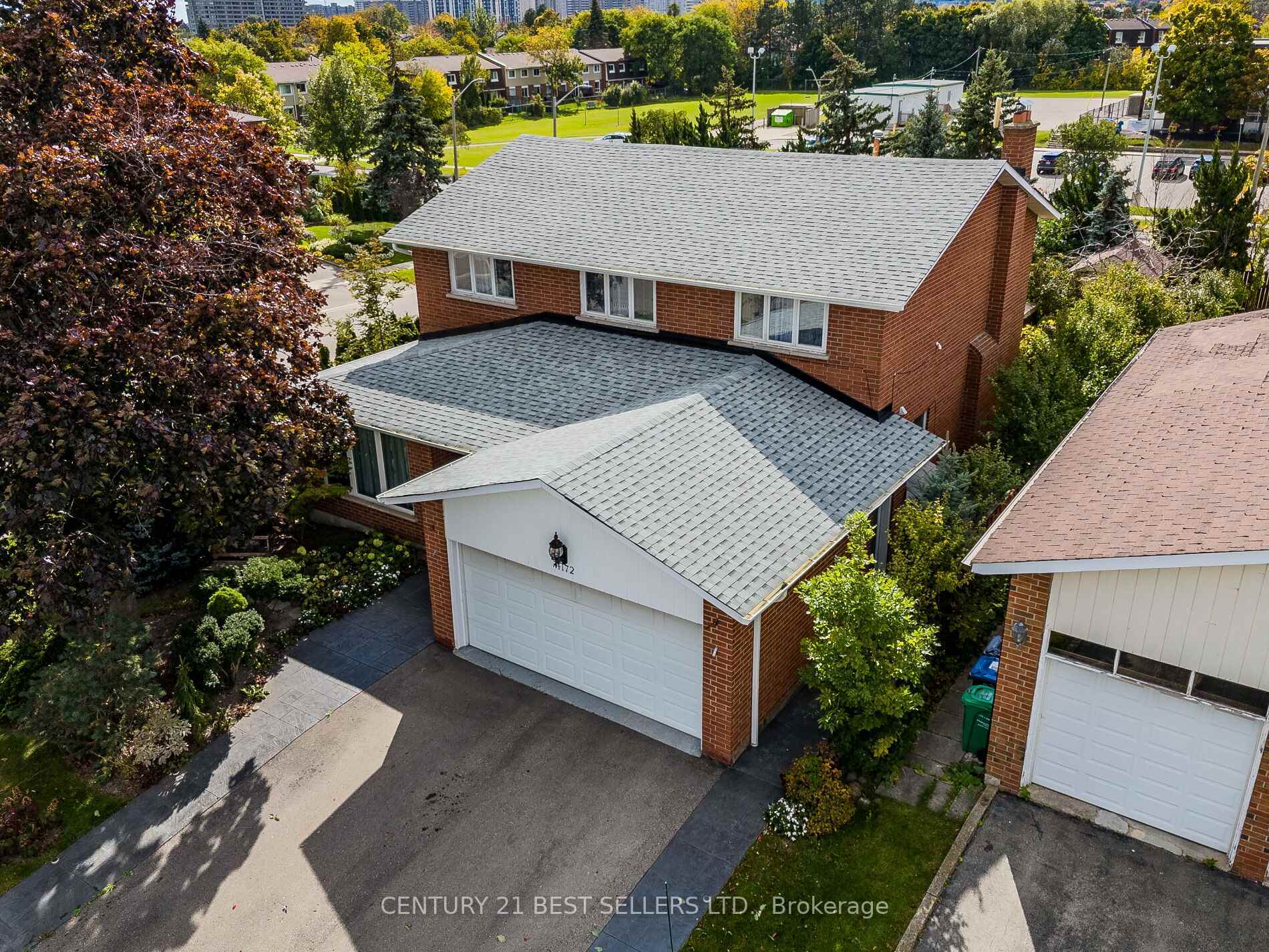 Property Photo: 4172 Rayfield Court ON L4Z 1E7