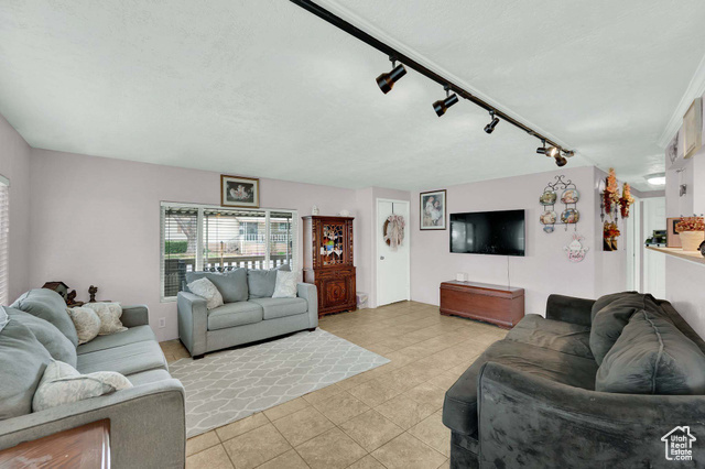Property Photo: 190 E Nimue Cir 133 UT 84054