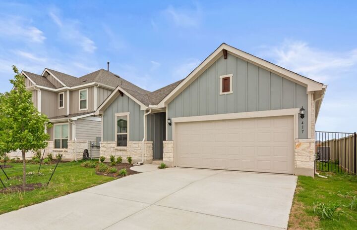 Property Photo: 417 Singing Dove Way TX 78642