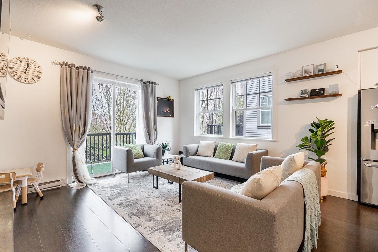 Photo de la propriété: 6450 187 Street 21 BC V3S 2X4
