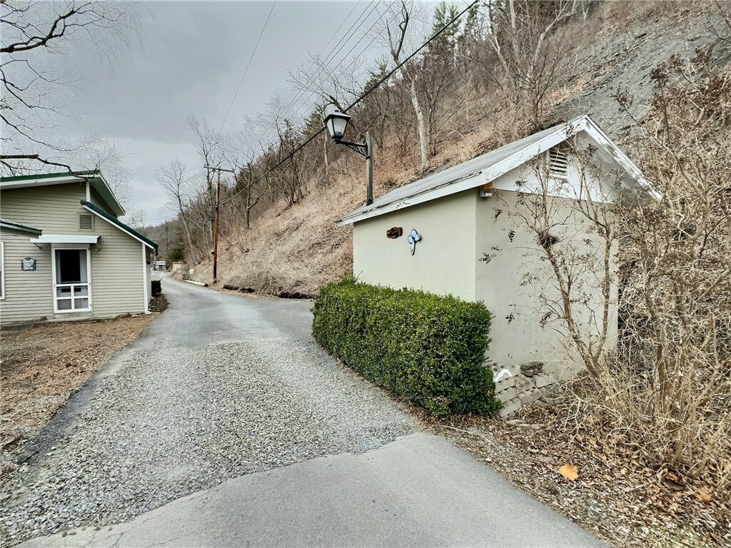 Property Photo:  1183 Honoco Road  NY 13026 