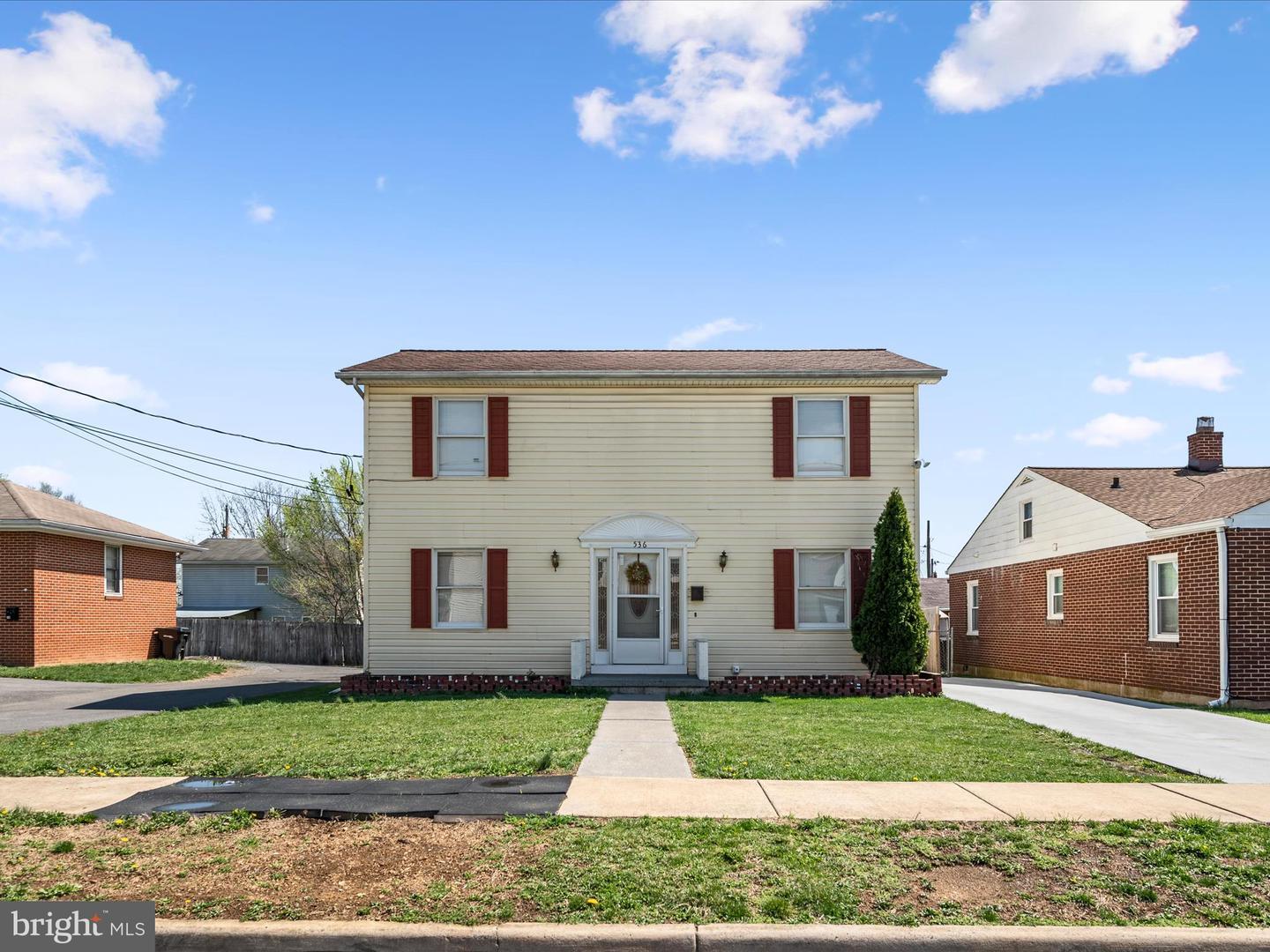 Property Photo: 536 Gray Avenue VA 22601
