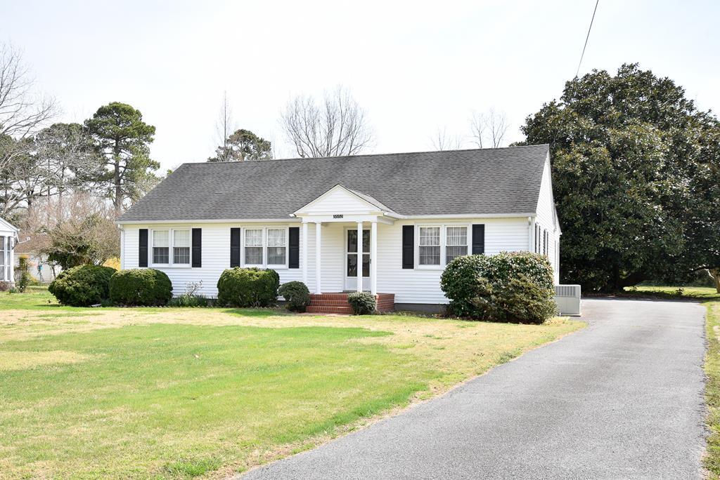 Property Photo: 3552 Cherrystone Rd VA 23316