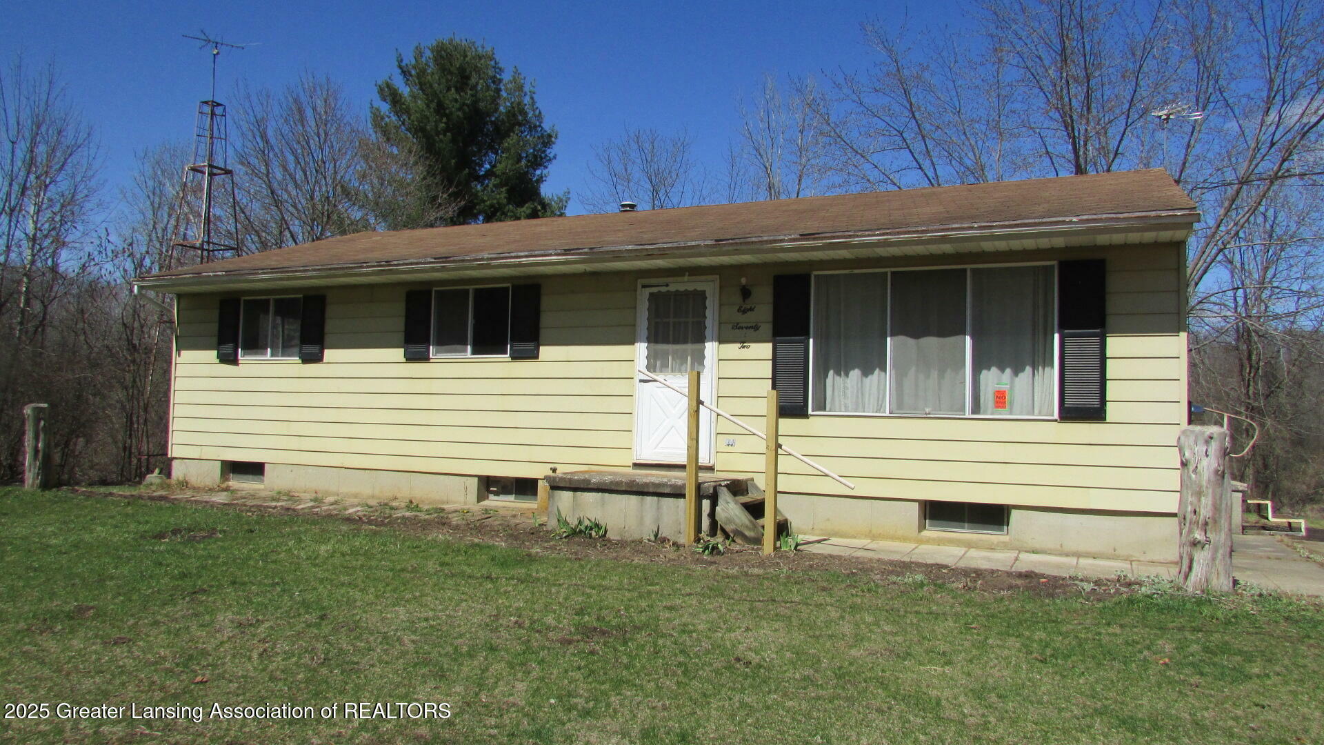 872 Rolfe Road  Mason MI 48854 photo