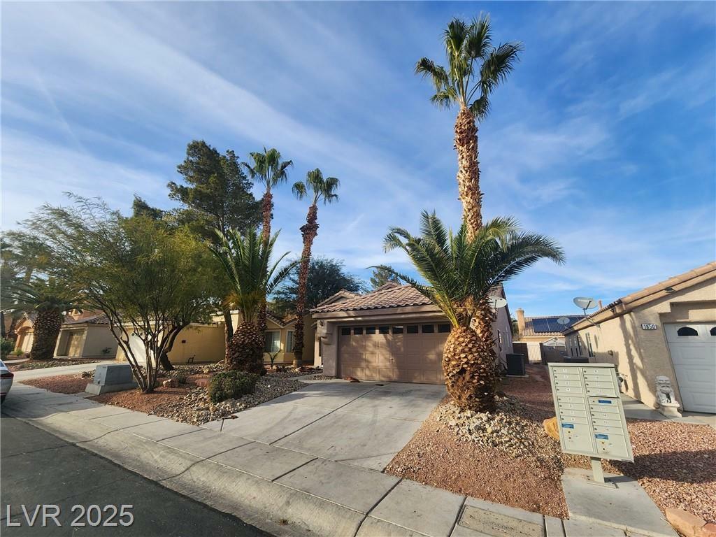 Property Photo: 1854 Oak Bluffs Avenue NV 89032