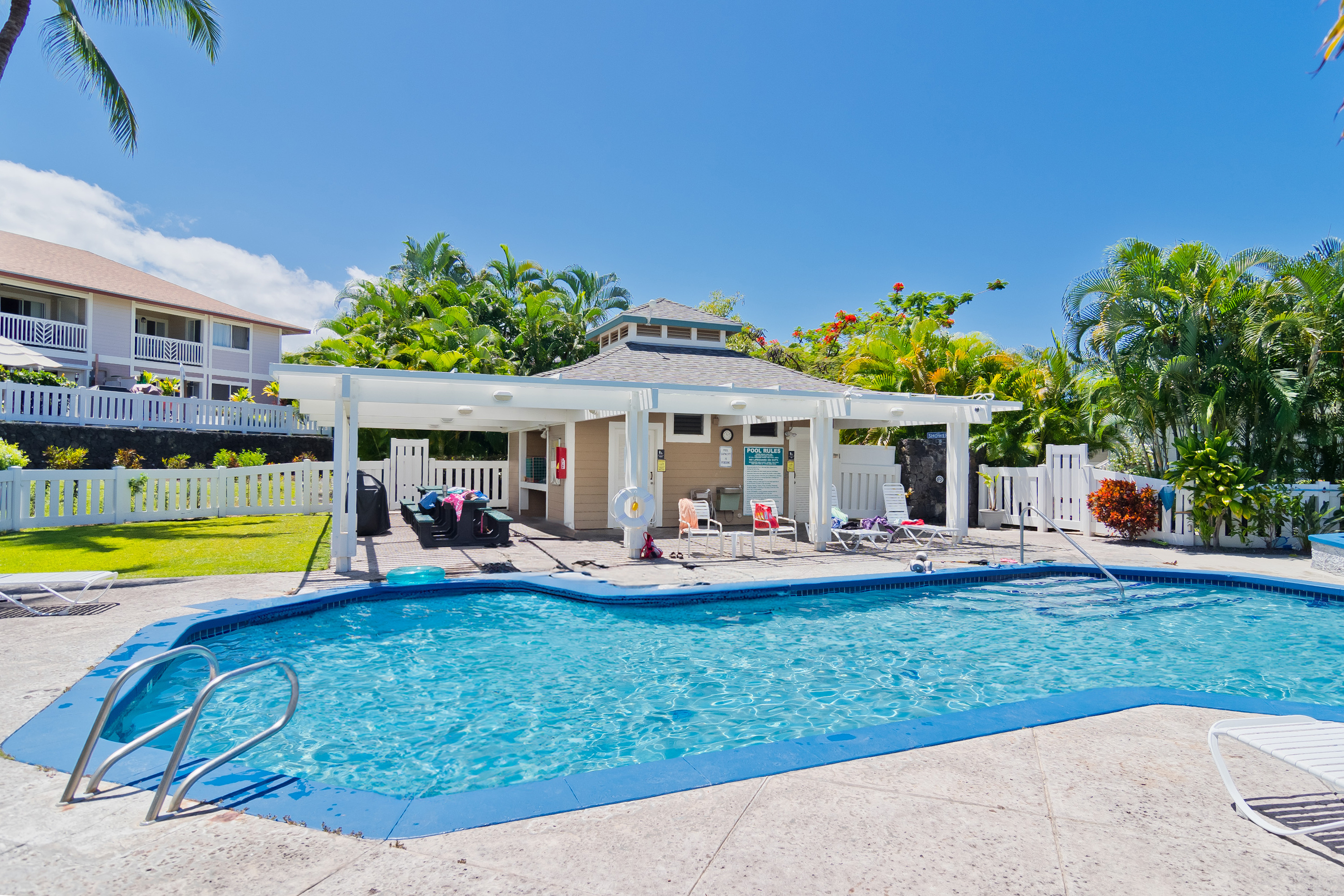 Property Photo: 75-6081 Alii Dr Q102 HI 96740