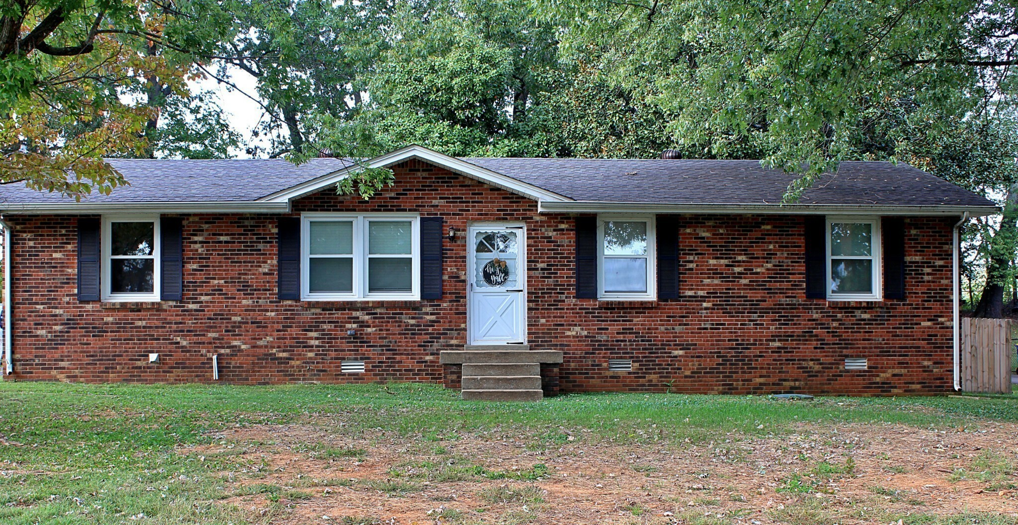 Property Photo: 178 Honeysuckle Rd KY 42134