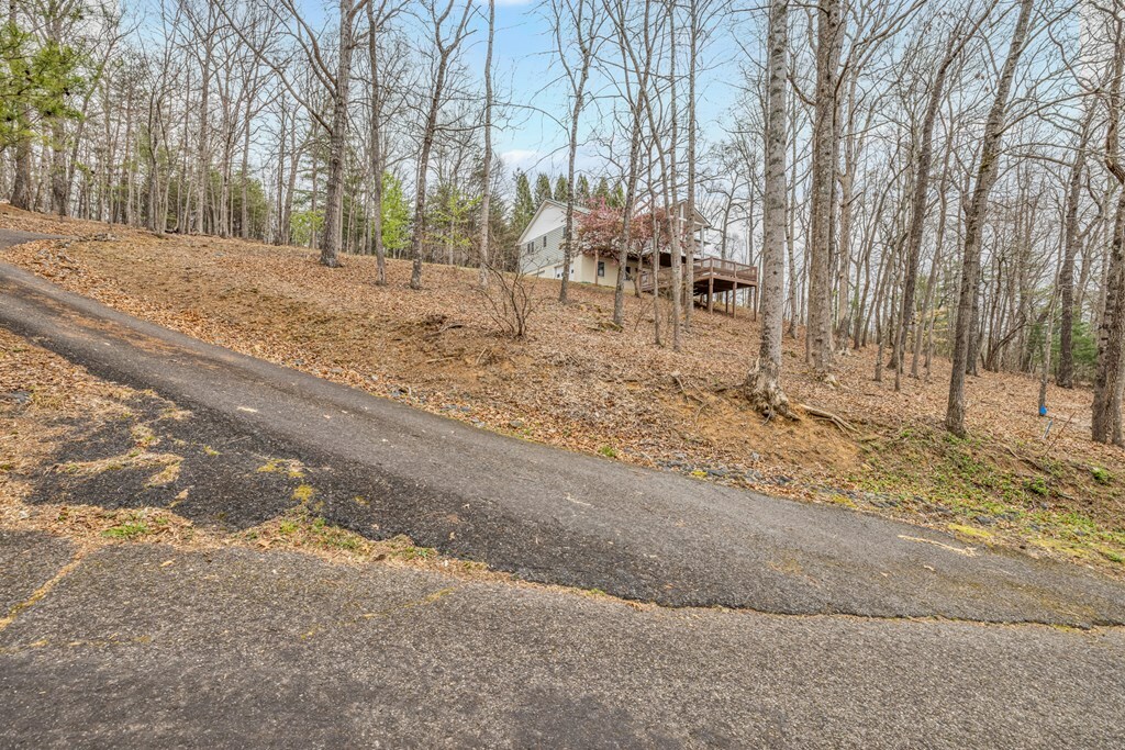 Property Photo: 688 McRidge Road GA 30546