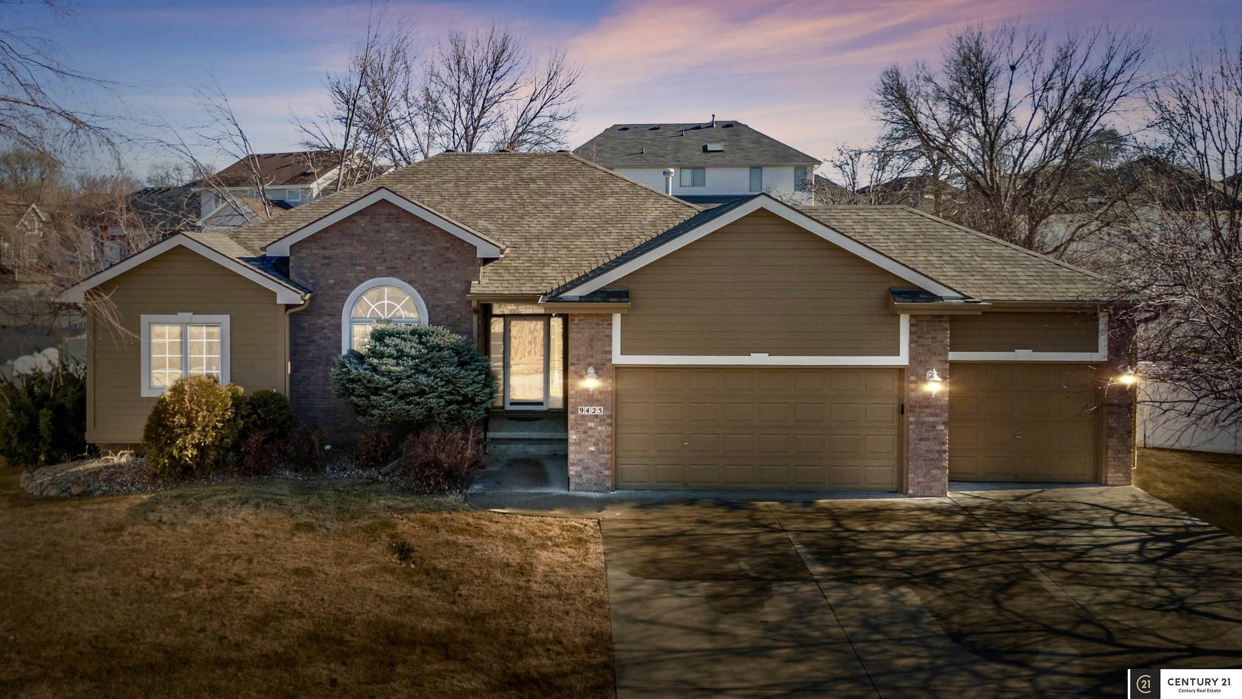 Property Photo: 9425 Valley View Drive NE 68128