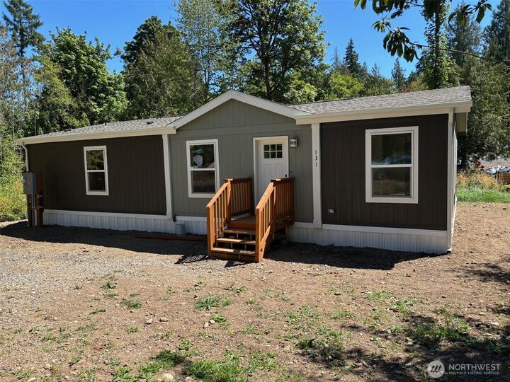 131 E Kingston Way  Shelton WA 98584 photo