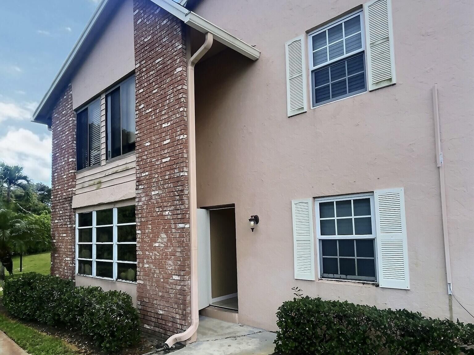 Property Photo: 12422 Alternate A1a Q3 FL 33410