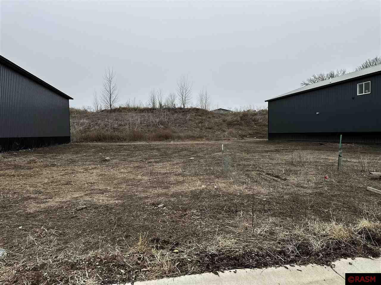 Property Photo: 319 Ashlynn Court MN 56021